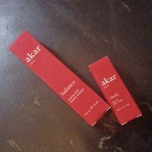 Akari skin Clarify + Balance